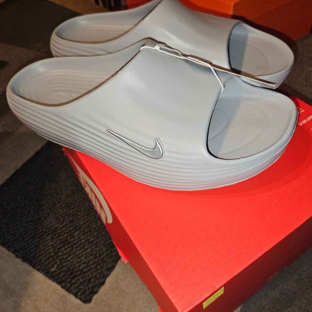 Nike ReactX Rejuven8 Slides Mens 12 Wolf Grey New With Tags HV4479-002